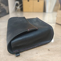 External visible seams - edge painted or burnished